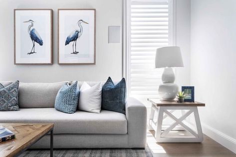 Australia, You're Getting Hamptons Style Wrong - realestate.com.au Hampton Wallpaper, Hamptons Lounge Room, Modern Hamptons Home, Hamptons Lounge, Hamptons Style Living Room, Hamptons House Interior, Hamptons Living Room, Hamptons Style Decor, Porter Davis