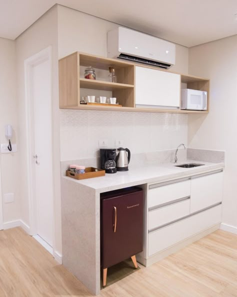 Small Kitchen For Office, Small Office Kitchen Break Room, Office Kitchenette, Small Condo Decorating, Small Kitchen Design Apartment, Residential Care Home, Dental Office Design Interiors, Office Interior Design Modern, Cabinet Medical