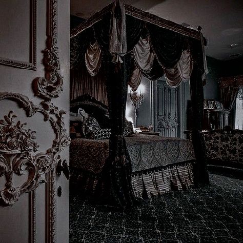 Dark Royal Aesthetic, Bedroom Aesthetic Dark, Dark Royalty Aesthetic, Royalty Core, Royal Bedroom, Fancy Bedroom, Isabella Rose, Royal Core, Medieval Aesthetic