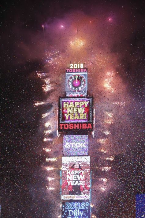 The ball drops during the New Year's Eve celebration in Times Square, Dec. 31, 2017, in New York. New York Ball Drop, New Years Ball Drop, New Year New York, Times Square Ball Drop, New York New Years Eve, New Years Eve Ball, Celebrations Around The World, New Year Countdown, New Years Ball