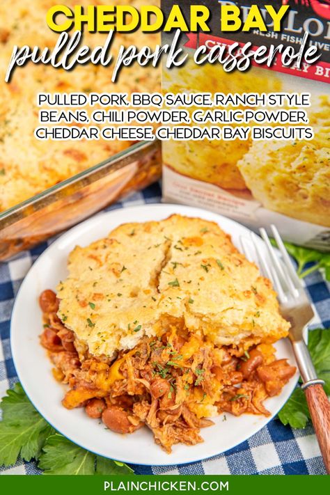 Cheddar Bay Pulled Pork Casserole Recipe - super simple to make and packed full of amazing flavor! Tender pulled pork, smothered in tangy BBQ sauce and mixed with creamy ranch beans, all topped with a layer of gooey cheddar cheese and crowned with buttery Cheddar Bay biscuits. It's perfect for weeknight dinners or weekend gatherings. Ranch Beans, Pork Casserole Recipes, Pulled Pork Casserole, Pork Casserole, Chicken Spaghetti Casserole, Potluck Side Dishes, Slow Cooker Casserole, Pulled Pork Leftovers, Cheddar Bay Biscuits