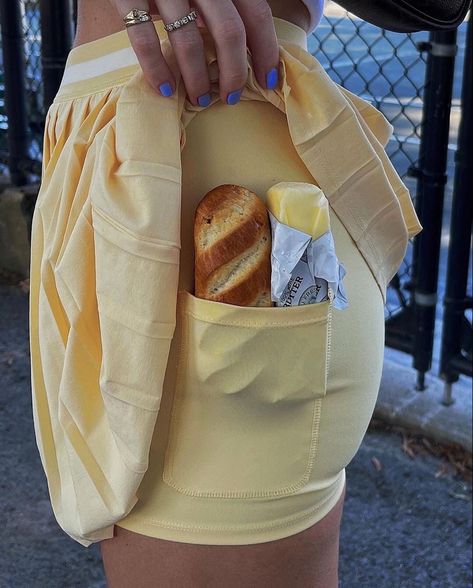 Bread And Butter, Yellow Aesthetic, How To Pose, European Summer, Mellow Yellow, Gigi Hadid, Photography Inspo, Style Outfits, Bella Hadid