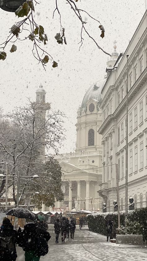 #winter #snow #aesthetic #vienna #karlsplatz Vienna Austria In Winter, Vienna Winter Aesthetic, European Winter Aesthetic, Austria Aesthetic Winter, Snow City Aesthetic, Vienna January, Vienna Aesthetic Wallpaper, Vienna Snow, Vienna Austria Winter