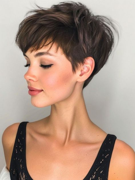 Pixie Cut with Side-Swept Bangs, short haircuts with fringe Pixie Bob Haircut With Bangs, Long Pixie Cut With Bangs, Cheveux Courts Funky, Pixie Cut With Long Bangs, Easy Short Haircuts, Pixie Haircut Styles, Short Haircuts With Bangs, Curly Pixie Haircuts, Longer Pixie Haircut