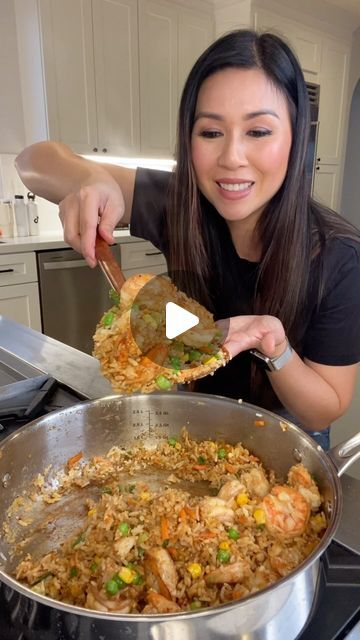 My Nguyen on Instagram: "Save my recipe for Shrimp Fried Rice! I make fried rice at least once a week because we always have leftover rice. In a large pan heat up 2 tbsps of butter on medium heat and then add 1 pound of shrimp and 2 tbsps of minced garlic. Cook for 2-3 minutes then add 3 cups of rice, 2 eggs and 2 tbsps of sesame oil. Cook for a 1-2 mins to reheat the rice then add 1 cup of frozen assorted veggies and cook for another 2-3 minutes. Lastly sprinkle green onions and add 2-3 tbsps of soy sauce and cook for another 2-3 minutes. #friedrice #shrimpfriedrice #leftoverrice #dinnerideas #dinnerrecipe #recipevideo #cookingvideo Please follow FDA Food and Safety Guidelines" Rice And Seafood Recipes, How To Make Shrimp Fried Rice Easy, Shrimp Fried Rice No Veggies, Best Chicken Fried Rice Recipe Ever, Fried Shrimp Rice Recipes, Diy Shrimp Fried Rice, How To Fried Rice, Things To Add To White Rice, Rice Dishes With Fish