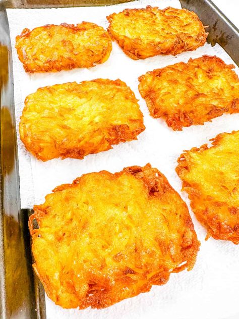 Homemade Crispy Hash Browns, How To Make Hashbrown Patties, Homemade Mcdonalds Hashbrowns, Mcdonald’s Hashbrown Recipes, Mcdonald’s Hashbrowns, Hashbrown Mcdonalds, Homemade Hashbrown Patties, Mcdonalds Hashbrowns Recipe, Homemade Hashbrowns Easy