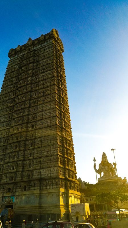 Murudeshwar Temple Photography, Murudeshwar Lord Shiva, Murudeshwar Temple, Shiva Temple, Mahadev Ji, City Life Photography, Trip Photography, Mahakal Shiva, Temple Photography