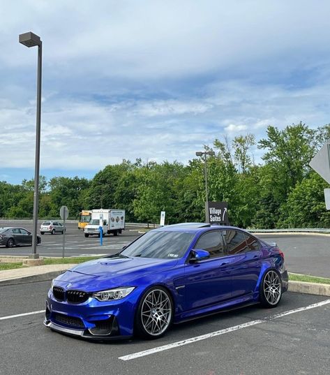 Bmw 2 Series Modified, M240i Bmw, Car Emoji, Bmw M3 F80, E90 Bmw, F82 M4, Dream Cars Bmw, Dream Car Garage, Bmw M1