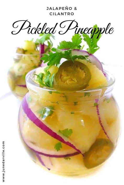 Sweet Pickle Relish Recipe, Leftover Pineapple, Pickled Pineapple, Pickle Relish Recipe, Cabbage Tacos, Pickled Fruit, Sweet Pickle Relish, Roast Dinners, Pineapple Recipe