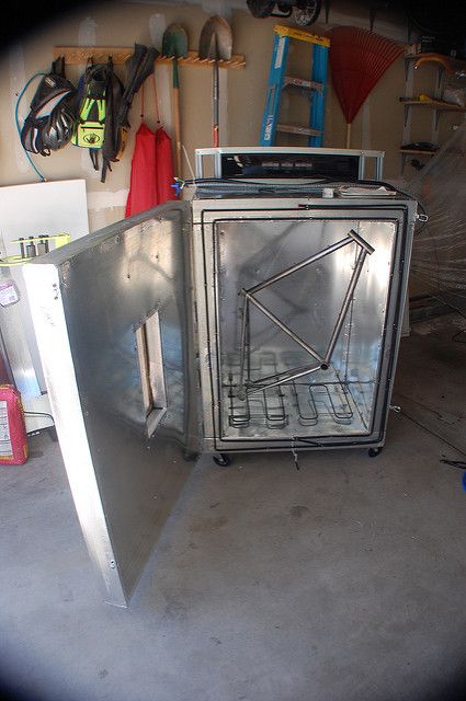 DIY Home Powder Coating Oven | Home built DIY powder coating… | Flickr Powder Coating Diy, Diy Oven, Powder Coating Oven, Oven Diy, Power Coating, Metal Working Projects, Diy Ceramic, Diy Picture Frames, Diy Cans