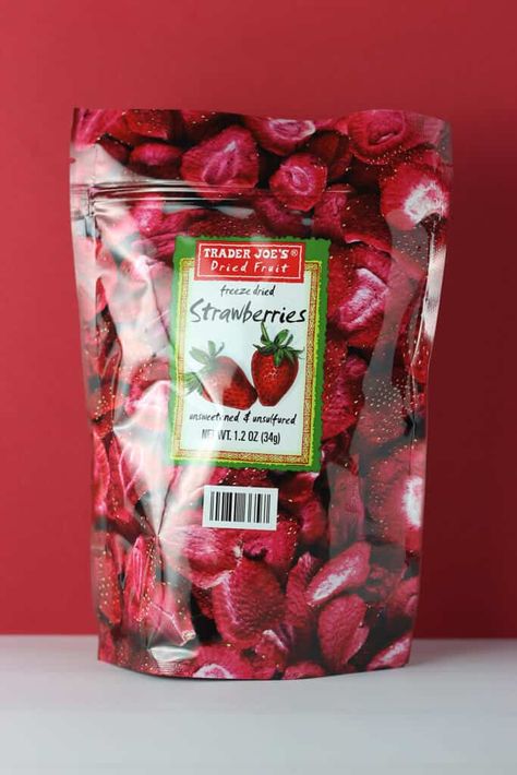 Trader Joe's Freeze Dried Strawberries review is posted with buying recommendations #traderjoes Oven Dried Strawberries, Fruit Preservative, Astronaut Food, Chocolate Coated Strawberries, Freeze Dried Food Storage, Banana Treats, Dried Peaches, Dried Pineapple, Freeze Dried Raspberries