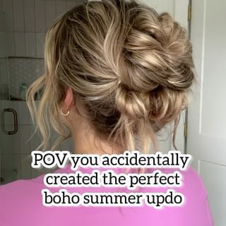 Lainey Ostrom | You don’t have to have hair experience to be able to do this updo! It’s quick, easy, and cute 😍 - #updohairstyles #updostyles #quickhair… | Instagram Simple Updo For Layered Hair, Damage Free Updos, Easy Wavy Updo, Easy Up Do For Curly Hair Simple, Casual Summer Updos For Medium Hair, How To Do Your Own Updo, Secure Updos For Long Hair, Hair Updos Easy Wedding, Quick Easy Updos For Long Hair