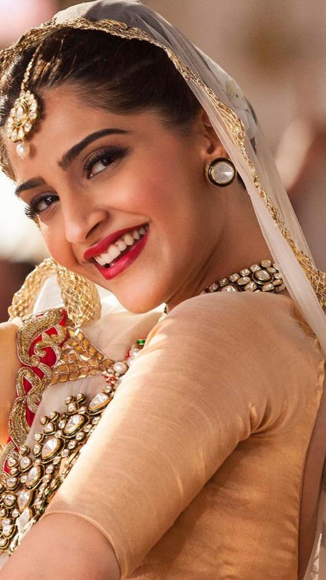 Sonam Kapoor Wallpapers, 2880x1800 Wallpaper, Hd Wallpapers For Iphone, 8k Ultra Hd, Free Crop, Actress Wallpaper, Iphone 6 Wallpaper, Dp Images, Hd Wallpaper Iphone