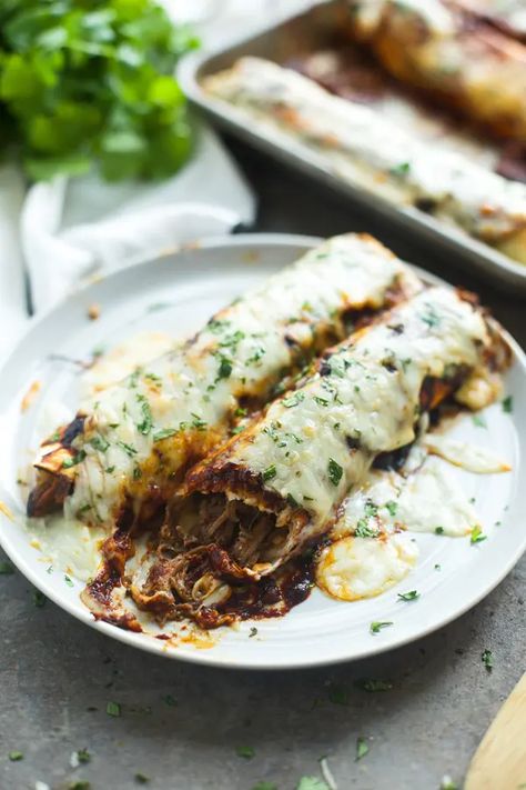 Shredded Beef Enchiladas with Ancho Chile Sauce - Cooking for Keeps Enchiladas Beef, Shredded Beef Enchiladas, Mexikansk Mat, Chile Sauce, Beef Enchiladas, Shredded Beef, Quesadillas, Mexican Dishes, Fajitas