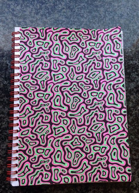 Arte Doodle, Trippy Drawings, Zen Doodle Art, Geometric Design Art, Hippie Painting, Sharpie Art, Doodle Art Designs, Trippy Art, Hippie Art