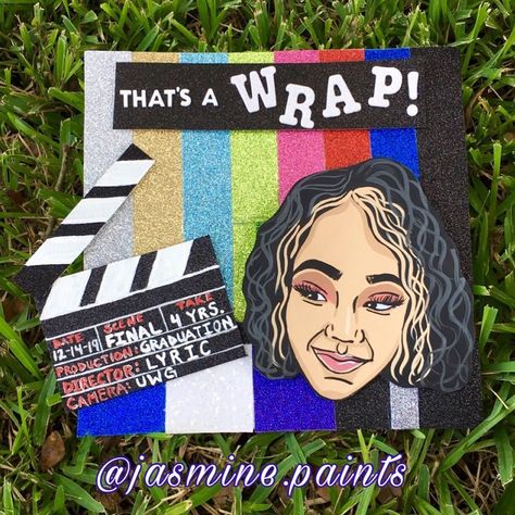 Film School Graduation Pictures, That’s A Wrap Grad Cap, Actor Graduation Cap, Film Major Graduation Cap, Graduation Cap Designs Film, Film Grad Cap, Film Graduation Cap, Film School Graduation, High School Graduation Cap