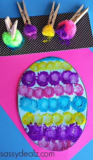 Pom Pom Easter, Painting Crafts For Kids, Easter Crafts For Toddlers, Kids Painting Crafts, Easter Egg Art, Fun Easter Crafts, Easter Preschool, Crafts For Toddlers, Easy Easter Crafts