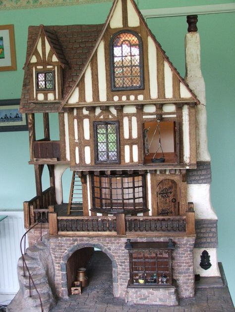 Tudor dolls houses and fantasy dolls houses - Gerry Welch Manorcraft Dolls Houses Fantasy Dolls, Doll House Plans, Sims Building, Medieval Houses, Sims House Plans, Victorian Dollhouse, Tudor House, Fantasy Doll, Dolls Houses