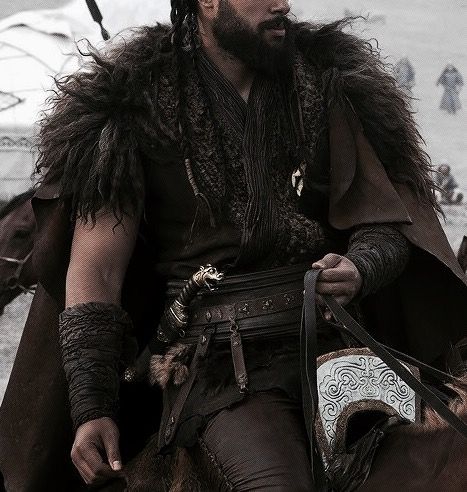 Snotlout Jorgenson, Viking Aesthetic, Medieval Aesthetic, Jason Momoa, Fantasy Aesthetic, High Fantasy, Norse Mythology, Medieval Fantasy, How To Train Your Dragon