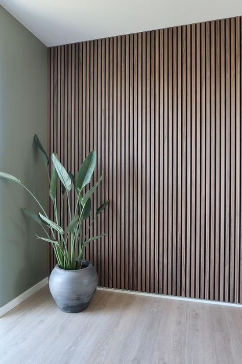 Detail Arsitektur, Wood Slat Wall, Small Balcony Design, Tv Panel, Interior Design Per La Casa, Diy Holz, Aesthetic Rooms, Wood Panel Walls, Design Del Prodotto