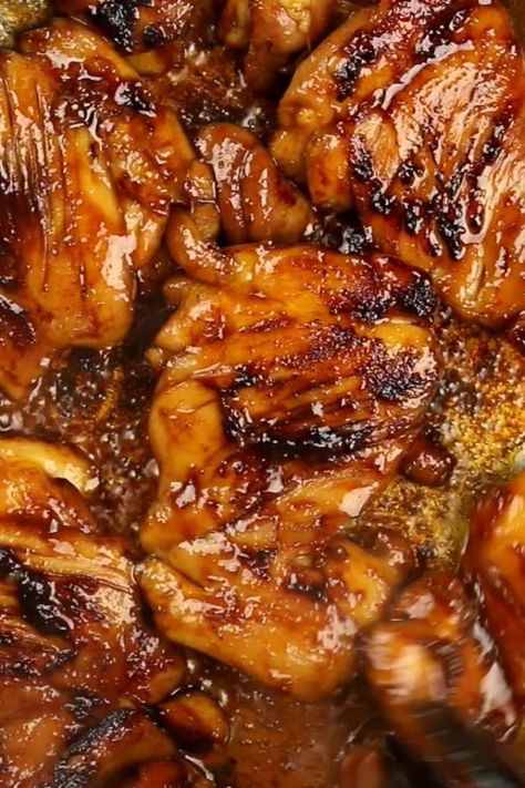 Sweet & Spicy Glazed Chicken Thighs [Video] | Chicken dishes recipes, Chicken recipes, Dinner recipes Spicy Glazed Chicken, Fast Weeknight Dinners, Glazed Chicken Thighs, Sweet And Spicy Chicken, Cibo Asiatico, Glazed Chicken, Makanan Diet, Läcker Mat, Health Dinner Recipes