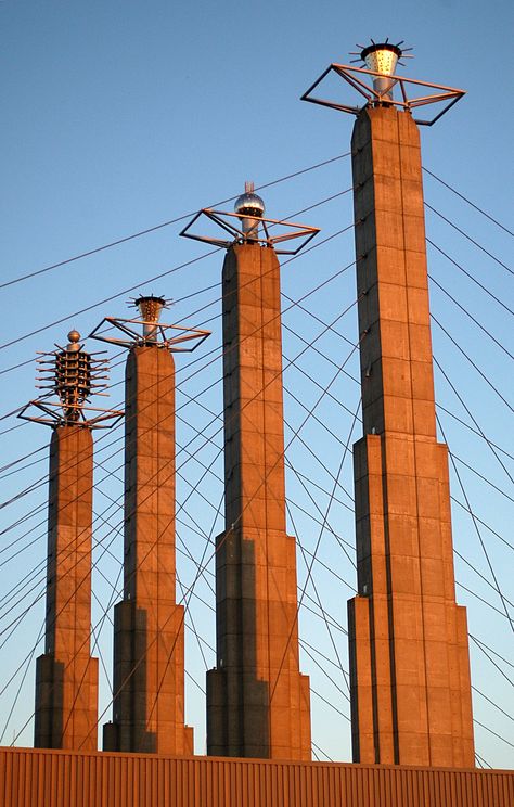 Bartle Hall Kansas City Missouri, Art Deco Design, Public Art, Barack Obama, Architecture Building, Architecture Art, Architecture Details, Great Places, Kansas City