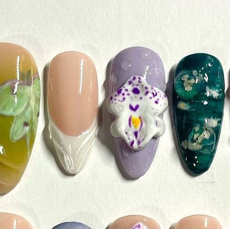 Ka’Mya | Virtual Nail Tech on Instagram: "luna moth & orchid nails for Carolina 🪷   check my story highlights for all the information you need about ordering press ons from me <3  • • • • #pressonnails #nailsofinstagram #nailartist #handpaintednailart #3dnailart #texturednails #pressons #nailinspo #nailideas #naildesigns #paintingnails #nailreels #nailartvideos #nailart #springnails #colorfulnails #summernails #mothnails #lunamoth #summernailinspo #trendynails #nailtrends #3dnails" Orchid Nails, Moth Orchid, Nail Art Videos, Luna Moth, Painted Nail Art, 3d Nail Art, Nail Paint, 3d Nails, Nail Trends