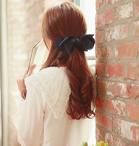 Cute Everyday Hairstyles, Cute Asian Fashion, Half Ponytail, Bow Hairstyle, Red Hair Color, Asian Hair, Everyday Hairstyles, Hair Color For Black Hair, Messy Hairstyles