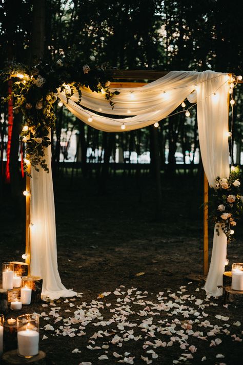 Wedding Photo Booth Simple, Wedding Arch With Lights And Tulle, Wedding Arch Photo Booth, Wedding Arch With Tulle, Wedding Ceremony Archway, Wedding Arches With Lights, Wedding Arbors Outdoor Ceremony Arch, Square Arbor Wedding, Simple Outdoor Wedding Decoration Ideas