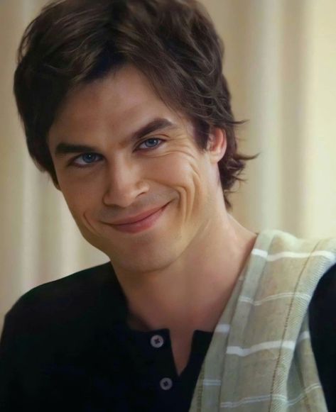 Damon Salvatore Smiling, Damon Smiling, Damon Salvatore Cute, Ian Somerhalder Smile, Ian Joseph Somerhalder, Ian Somerhalder Vampire Diaries, The Vampire Diaries Characters, Face Smile, Damon Salvatore Vampire Diaries