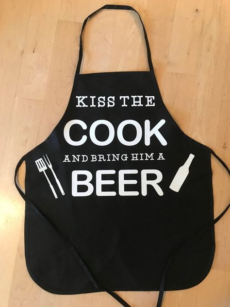 Kiss The Cook Apron, Meat Business, Cook Wear, Man Apron, Dad Apron, Funny Aprons For Men, Apron Ideas, Diy Apron, Red Apron