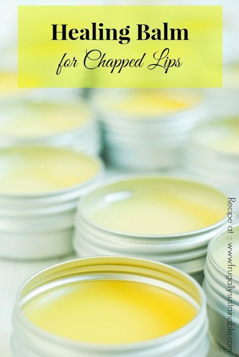 Healing Lip Balm, Homemade Lip Balm Recipe, Diy Lip Balm Recipes, Make Up Gold, Lip Balm Recipes, Diy Lotion, Healing Balm, Homemade Lip Balm, Hand Balm