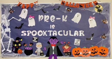 Bats Bulletin Board Ideas, Spooktacular Bulletin Boards, Halloween Bulletin Board Ideas October, Ghost Bulletin Board Ideas, Halloween Classroom Bulletin Boards, Halloween Bulletin Boards For Daycare, Mummy Bulletin Board, Halloween Bulletin Boards For Preschool, Amber School