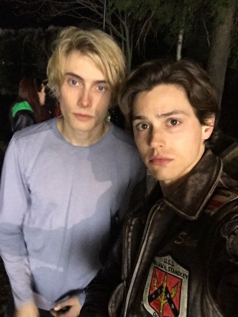 james paxton and tyler young as lukas waldenbeck and philip shea from eyewitness James Paxton, Tyler Young, Night Shoot, Boys Don't Cry, Freezing Cold, Character Poses, Darling In The Franxx, Interesting Faces, Men Boys