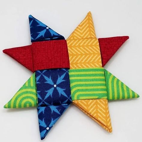 Folded Fabric Stars, Folded Fabric Star, Folded Star, Fabric Star, Scandinavian Fabric, Star Tutorial, Christmas Sewing Projects, Ornaments Homemade, Fabric Christmas Ornaments Diy