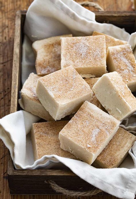 Snickerdoodle Fudge is a soft and creamy fudge that is full of the classic snickerdoodle flavors of cinnamon and sugar with the addition of white chocolate. How to Make Snickerdoodle Fudge, Fudge, Fudge Recipes, Snickerdoodle Recipes, The Best Snickerdoodle Fudge, i am baker, iambaker, Christmas, New Years, Holidays, Holiday desserts, dessert Fun Fudge Flavors, Cheap Christmas Baking, Snickerdoodle Fudge, Fudge Ideas, Snickerdoodle Recipes, Fudge Homemade, Baking Deserts, Christmas Desert, Gourmet Fudge