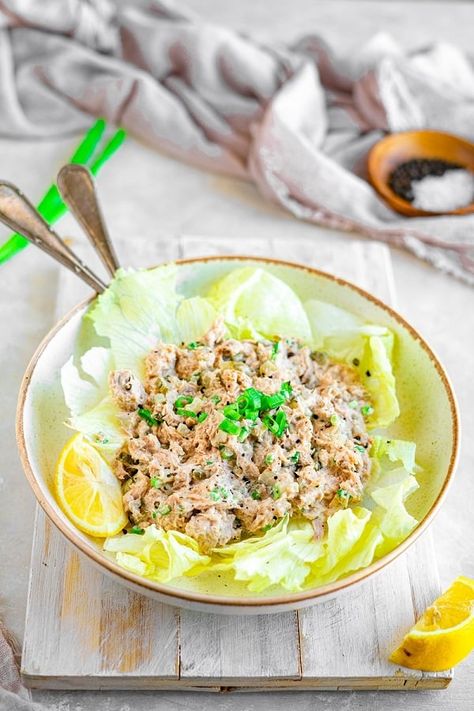 Keto Tuna Salad What To Eat For Lunch, Low Carb Tuna Salad, Keto Tuna Salad, Keto Tuna, Tuna Melt Recipe, Keto Taco Salad, Keto Broccoli Cheese Soup, Keto Stuffed Peppers, Keto Salads