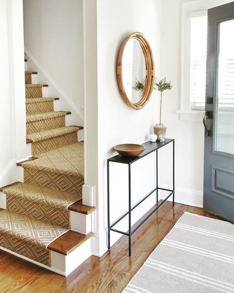 Narrow, Small Entryway Ideas with Staircase | Miranda Schroeder Blog | Get entryway ideas at www.mirandaschroeder.com Small Entrance Halls, Front Entrance Decor, Modern Entryway Decor, Entryway Stairs, Entryway Makeover, Narrow Entryway, Small Entrance, Entryway Inspiration, Small Entryways