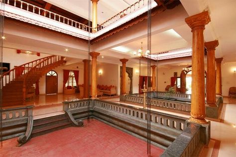 Chettinadu House, Indian Farmhouse, Courtyard Seating, Small House Design Kerala, Chettinad House, Kerala Traditional House, Kerala Architecture, Kerala House, Courtyard House Plans