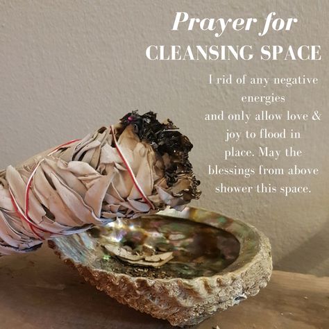 Sage Cleansing Prayer, Smudging Ceremony, Sage House, Smudging Prayer, House Cleansing, Burning Sage, Sage Smudging, Spiritual Reading, Cleanse Me