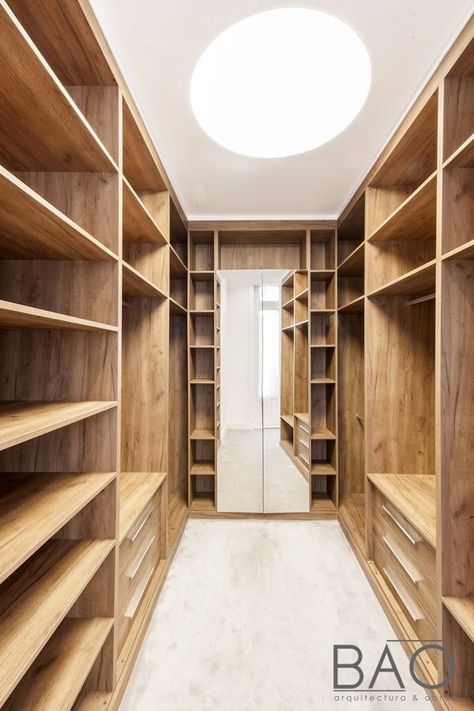 Latest Cupboard Designs, Dressing Room Closet, Dream Closet Design, Closet Design Layout, Luxury Closets Design, Closet Renovation, Open Closet, Closet Layout, Wardrobe Room