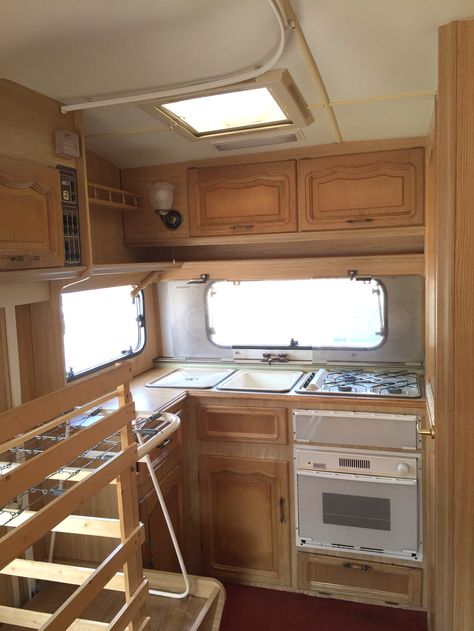 caravan makeover Caravan Renovation Before And After, Shabby Chic Caravan, Caravan Renovation Diy, Shabby Chic Campers, Caravan Repairs, Caravan Interior Makeover, Diy Caravan, Interior Makeover, Motorhome Interior