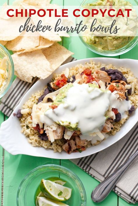 Grilled Fajita Chicken, Fajita Recipes, Chipotle Copycat Recipes, Chipotle Burrito Bowl, Chipotle Recipes, Chipotle Burrito, Copycat Chipotle, Chicken Burrito Bowls, Fajita Chicken