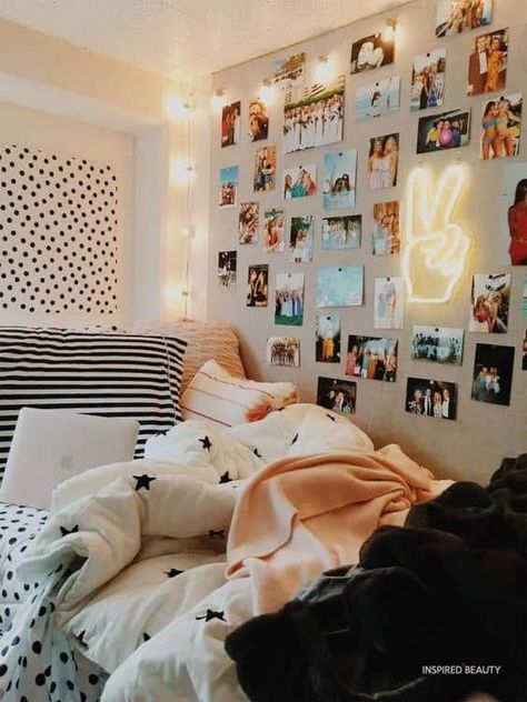 Aesthetic Room Ideas You Can Copy - Inspired Beauty बेडरूम डिजाइन, College Dorm Room Decor, Dorm Room Designs, Bedroom Decor For Teen Girls, Cute Dorm Rooms, Dorm Room Inspiration, Teen Room Decor, Redecorate Bedroom, Teen Bedroom Decor