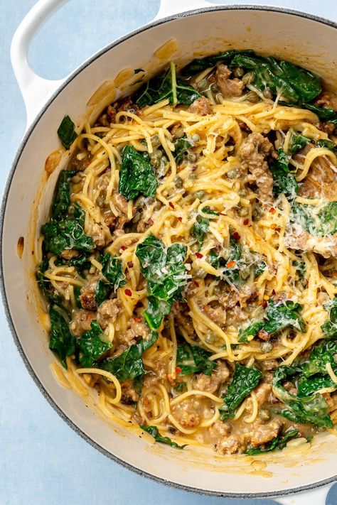 One Pot Pasta with Italian Sausage and Kale Pasta Italian Sausage, Sausage Kale Pasta, Italian Sausage Recipes Pasta, Pasta With Kale, Pasta One Pot, Sausage Recipes For Dinner, Pork Casserole, Kale Recipe, Sausage Kale