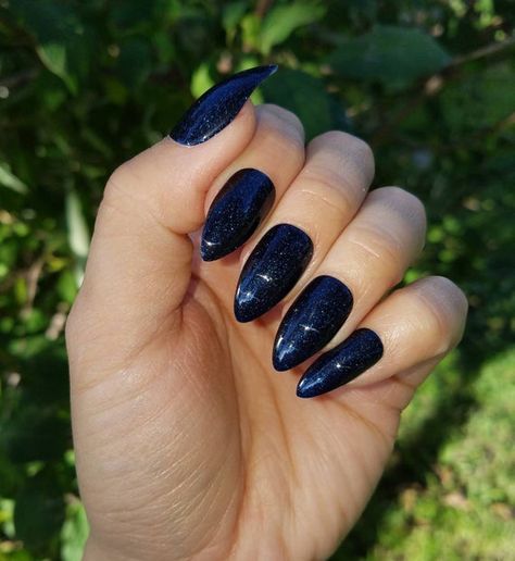 Deep Blue Sparkle Nails, Blue Sparkle Nails Short, Sparkle Nails Short, Nails Short Almond Shape, Blue Sparkle Nails, Blue Sparkly Nails, Nails Dark Blue, Sky Blue Nails, Faux Nails