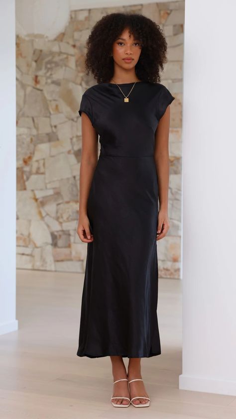 MIDI DRESSES – Page 2 – Billy J Classy Office Outfit, Black Wedding Guest Dresses, Size 12 Model, Wedding Guest Dress Midi, Office Outfits Women, Guest Attire, Wedding Attire Guest, Event Outfit, Black Short Dress