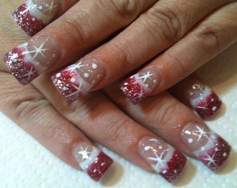 Glitzy Nails, Pretty Fingernails, Nails Acrylic Winter, Ritz Chicken, Xmas Nail Designs, Fairy Nails, Holiday Acrylic Nails, Snowflake Nail, Nails 2018