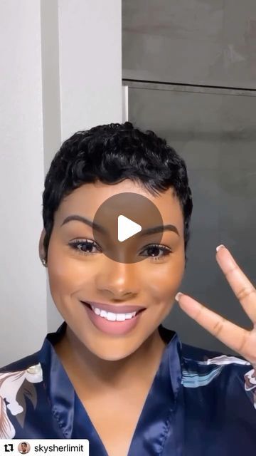 Short Hair Styles With Color Ideas, Pixie Haircut Products, Short Pixie Haircuts Back View, Natural Short Hair Styles Black Women, Black Girls Pixie Hairstyles, Really Short Pixie Haircut Black Women, Pixie Haircut Weave, Very Very Short Hairstyles, How To Style Short Hair Pixie Black Women