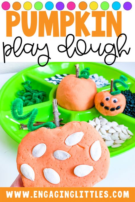 Playdough Halloween Activity, Play Doh Pumpkin, October Playdough Ideas, Pumpkin Playdough Tray, Fall Playdoh Tray, Fall Play Doh Tray, Play Dough Tray Ideas, Fall Playdough Tray, Play Dough Trays